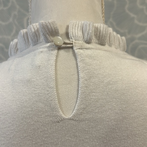 J. Crew Factory Cream Ruffle Neck Cotton Sweater - Sz L - Picture 6 of 16